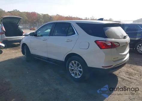 2021 Chevrolet Equinox Awd Lt z USA, uszkodzony, nr VIN 3GNAXUEV3MS121459